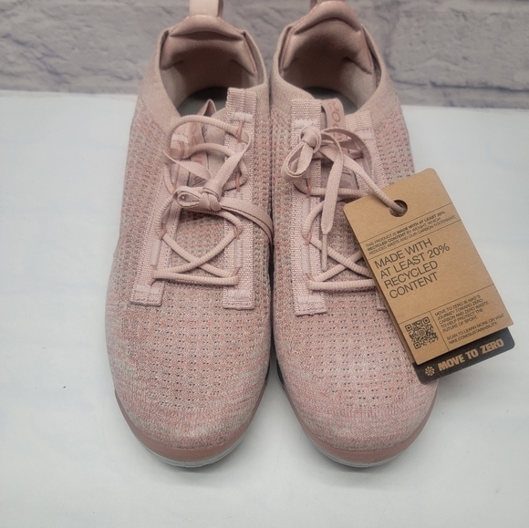 Nike Shoes - Nike Air VaporMax 2021 Flyknit Pink Oxford/Rose DJ9975-600 Women's Size 10.5